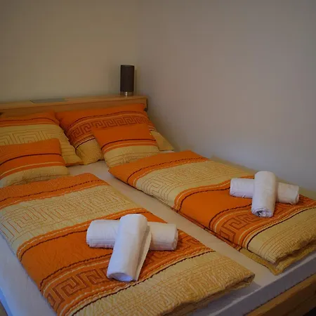 Apartmenthaus Esther Ramingstein Extérieur photo
