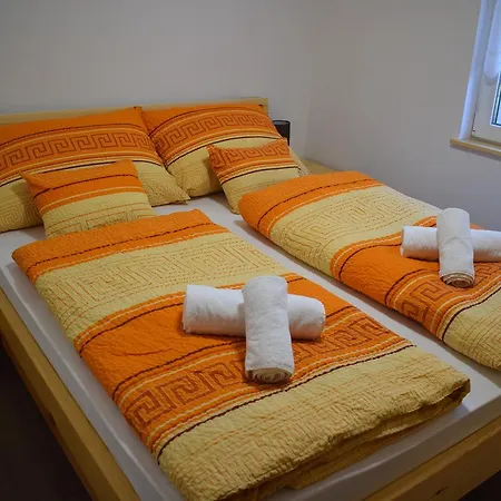 Apartmenthaus Esther Ramingstein Extérieur photo